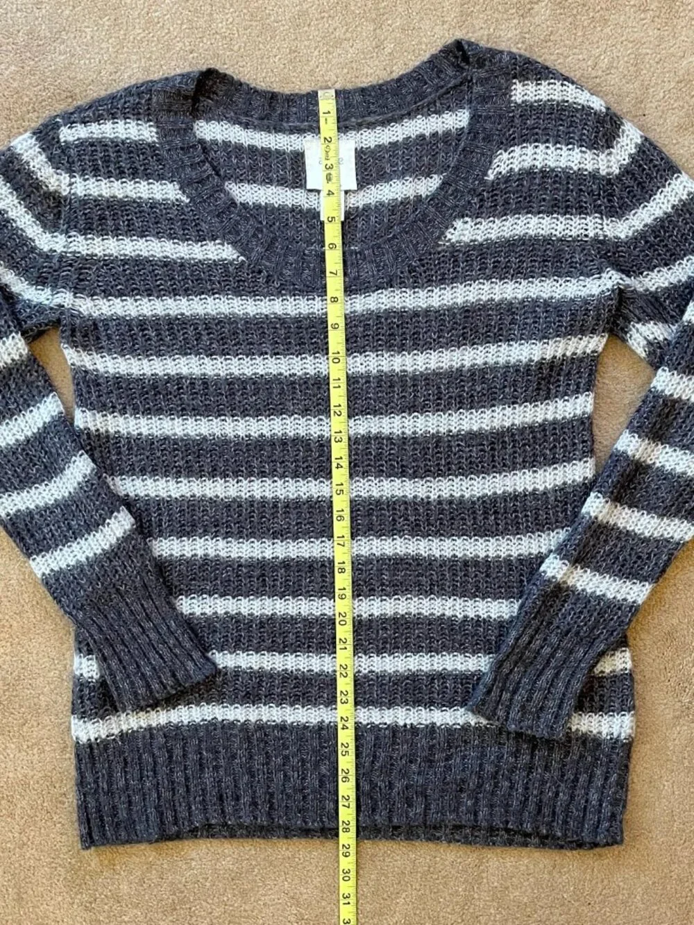 Aerie Women's Gray White Striped Loose Knit Sweater Size XL Y2K Wool Mohair